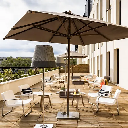 Отель Okko Paris 4*