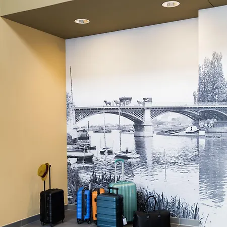 Okko Paris 4* Рюэй-Мальмезон