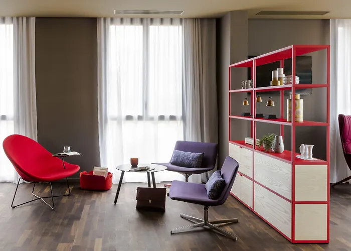 Okko Paris Hotel Rueil-Malmaison